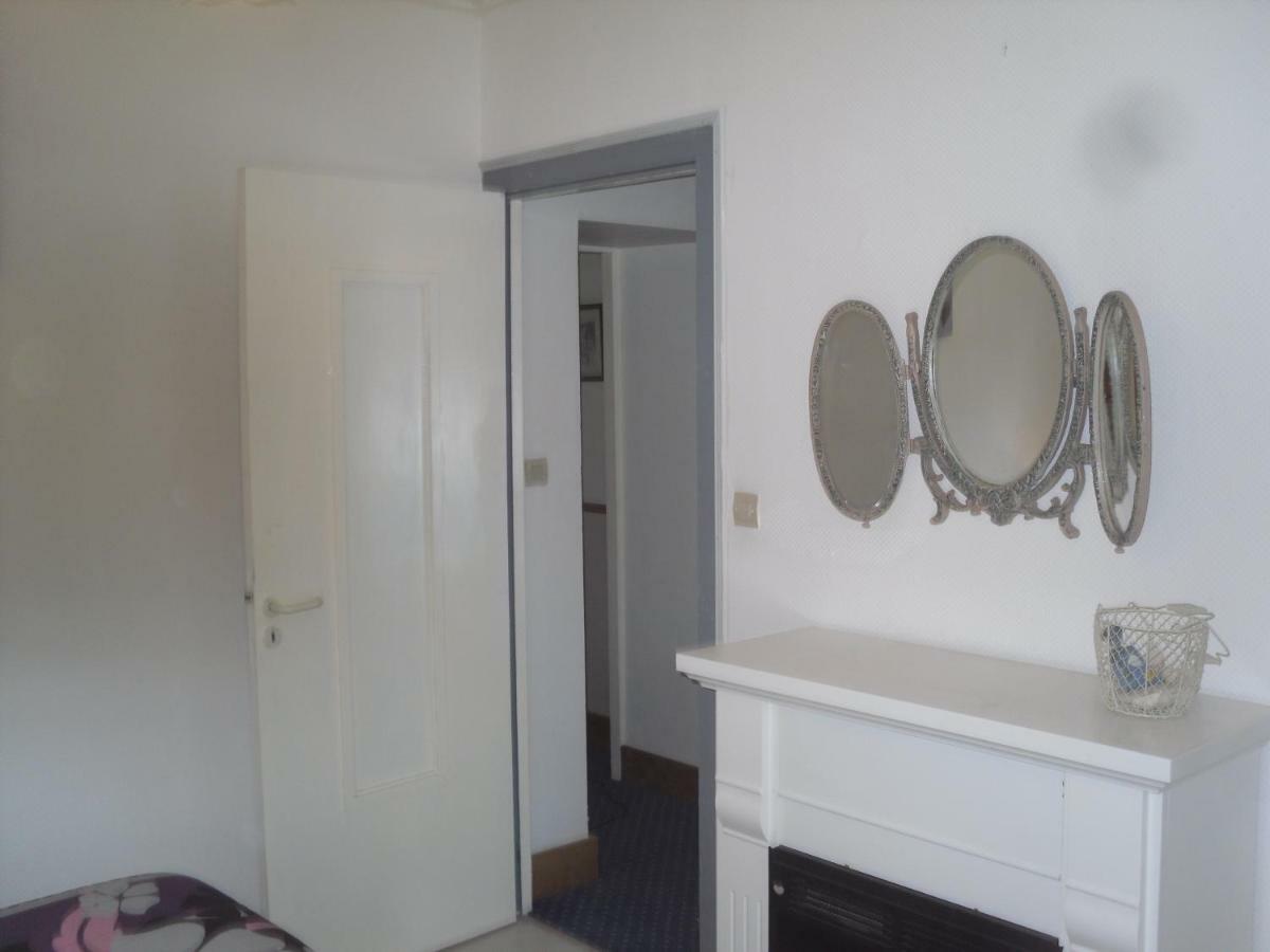 Appartement La Loob Gites De Daumesnil Etage Morlaix Exterior photo